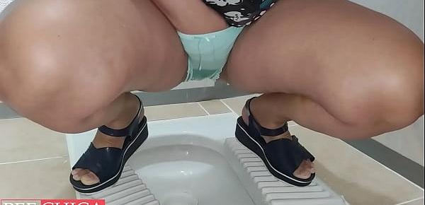  Hot sexy pee panties girl public toilet